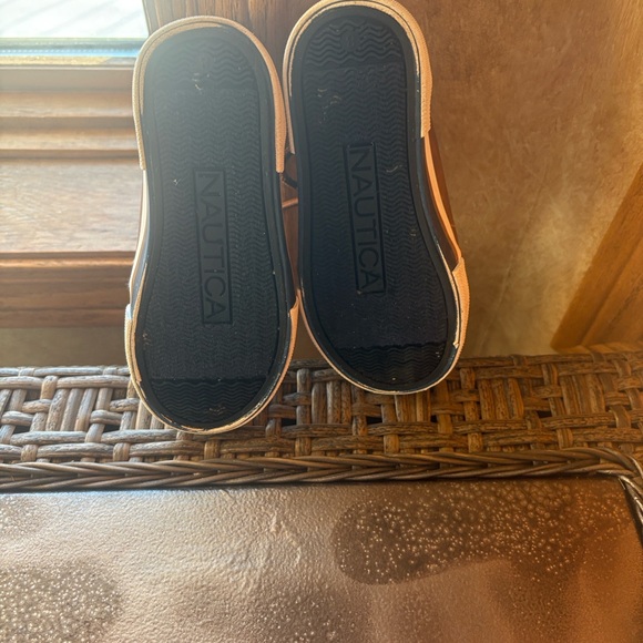 Nautica Toddler Boys Brown Lace-up Berrian Sneakers Sz: 8; EUC - Picture 14 of 14